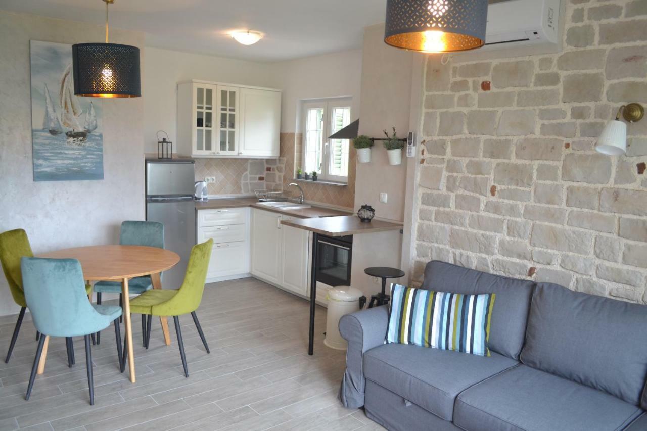 סופטרסקה דראגה Apartments Batistic מראה חיצוני תמונה